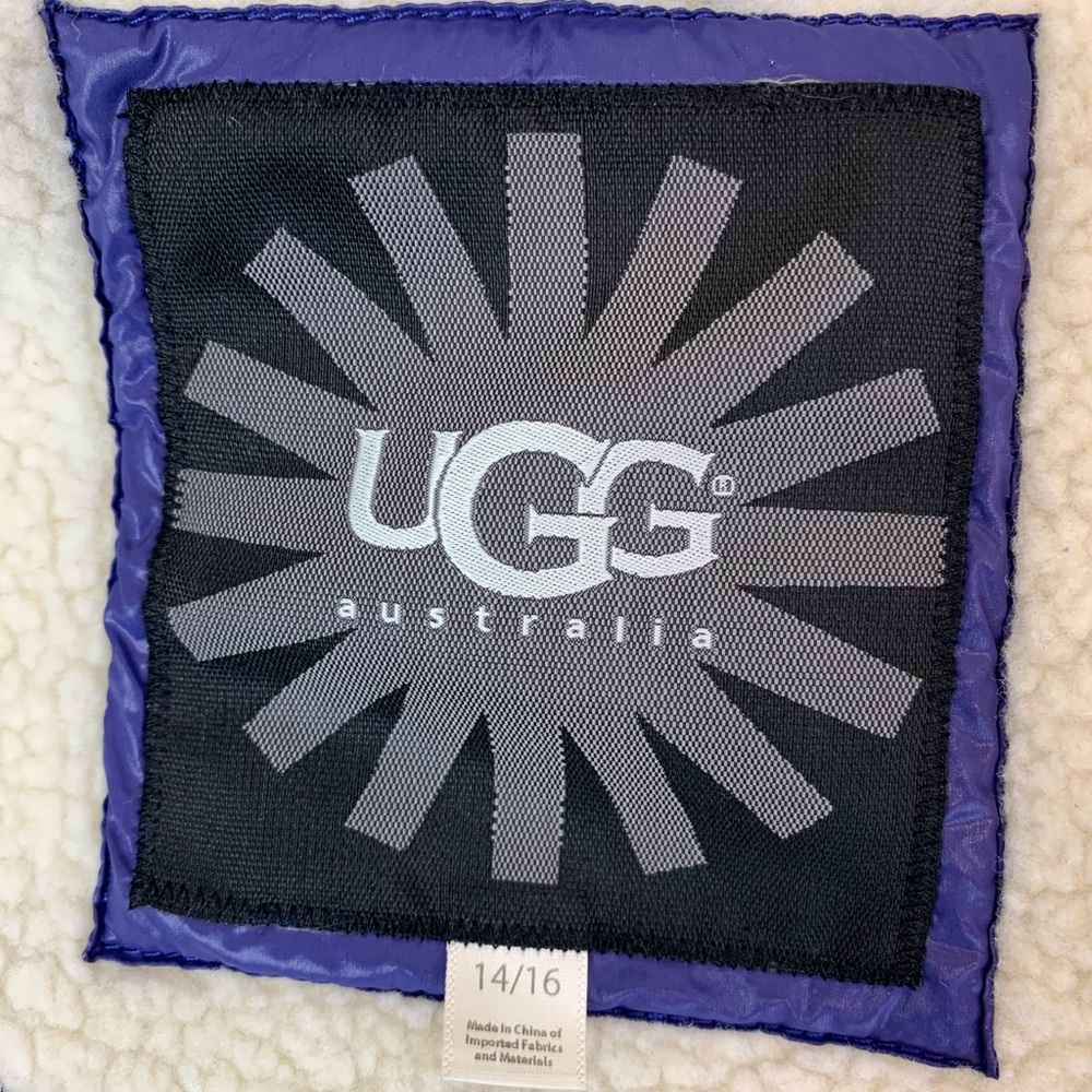UGG purple jacket with hood kids 14/16 - Picture 10 of 11